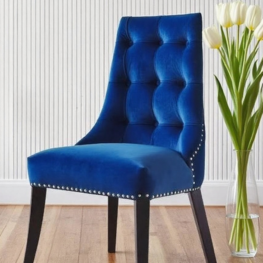 Regal Emerald Velvet Dining Chair - Diamond Tufted Back & Solid Wood Frame