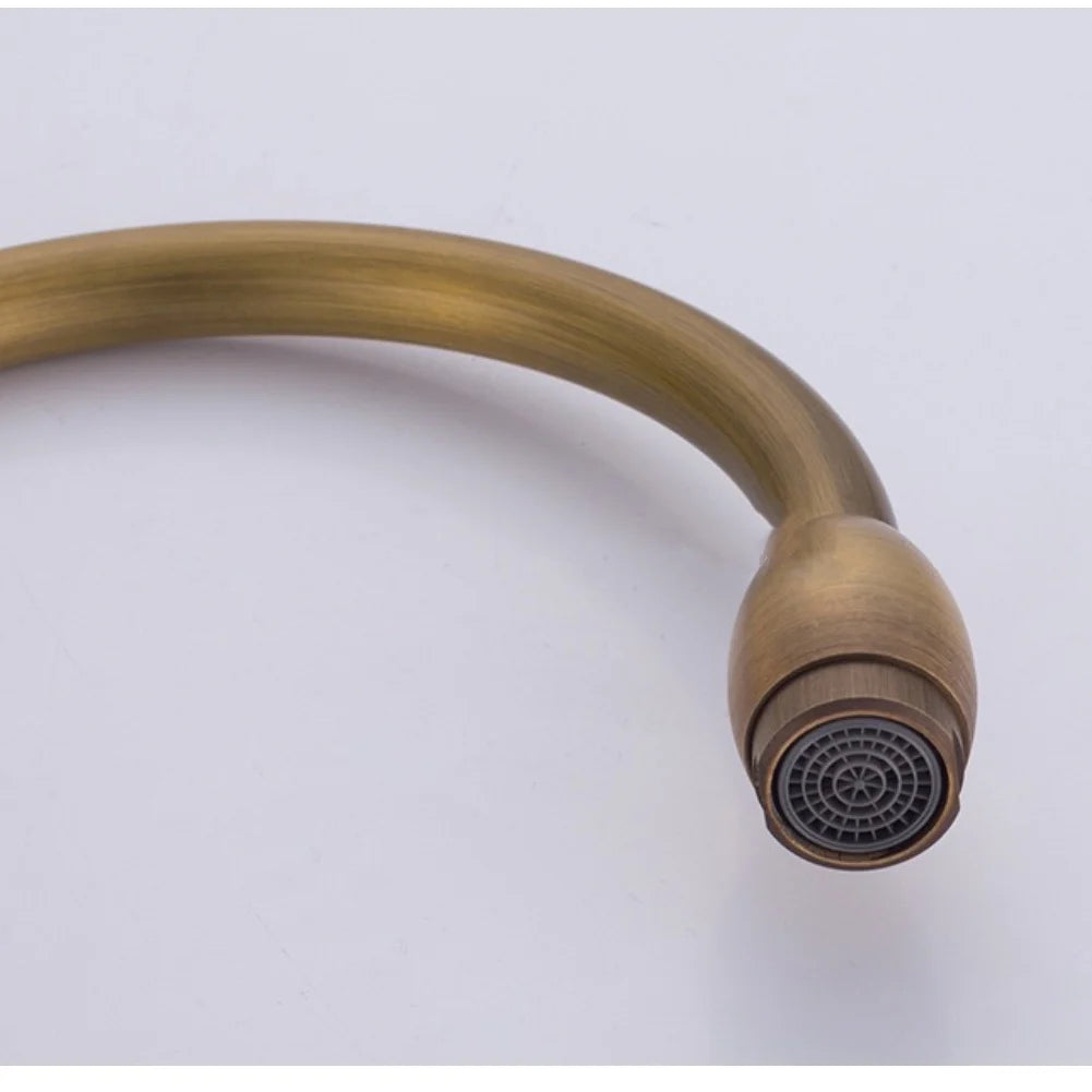 All Copper European Antique Washbasin Hot and Cold Washbasin Faucet Retro 360 Degree Rotating Kitchen Sink Faucet