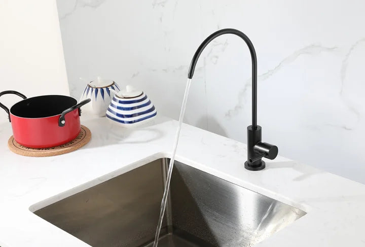 Factory Sale 304 Stainless Steel Kitchen Black Faucet for Water Purifier