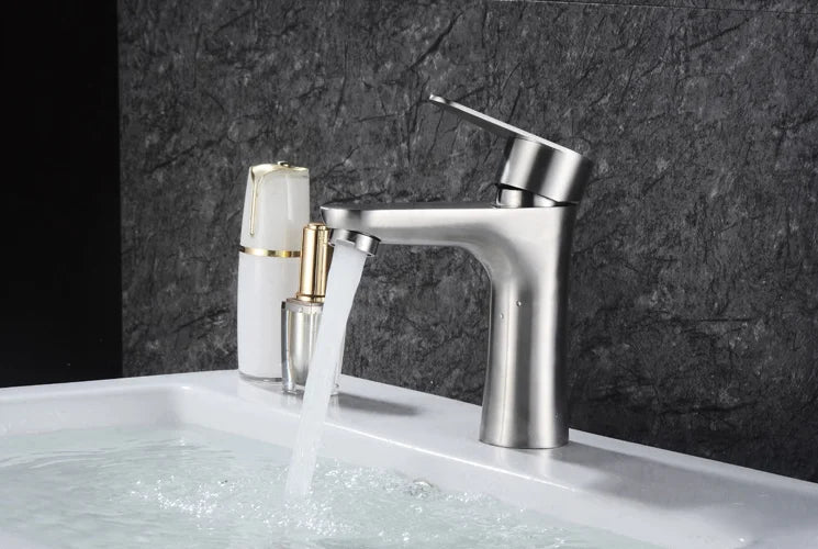 Hot Selling Stainless Steel 304 Single Handle Taps One Hole Hot and Cold Mixer Sink Faucet Bathroom Taps