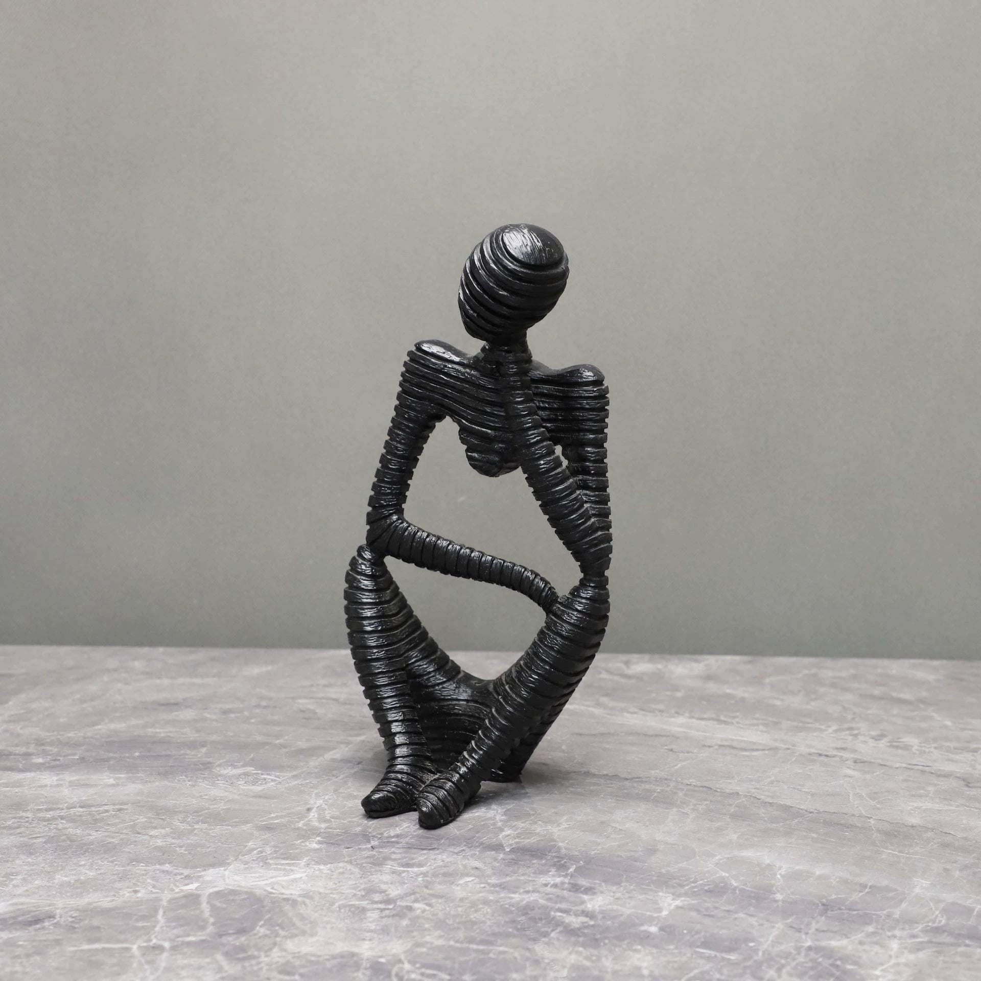 Modern simple cloud character resin ornament living room coffee table model house sales department entrance home decoration