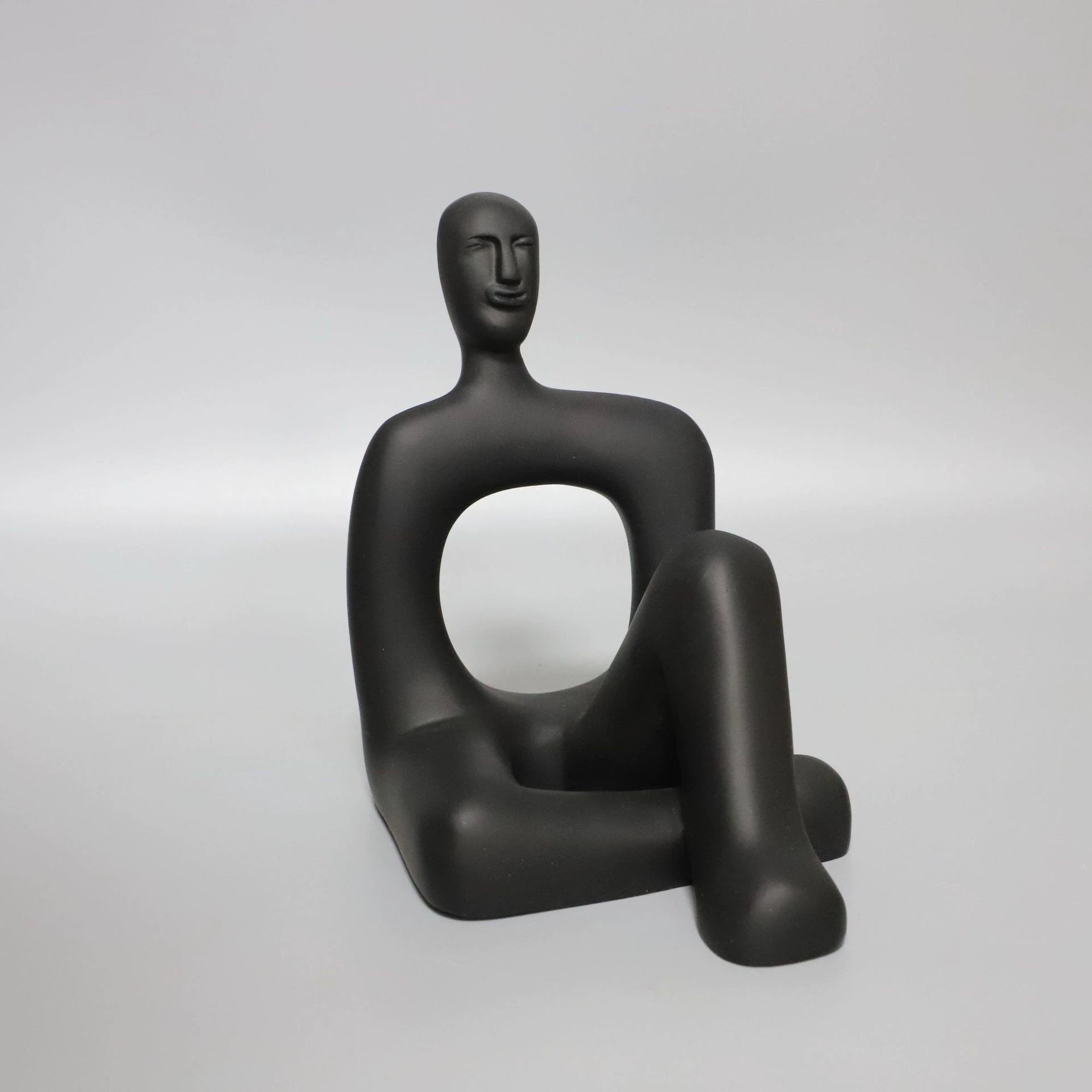 Modern simple cloud character resin ornament living room coffee table model house sales department entrance home decoration