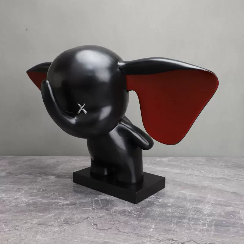 Modern minimalist creative cute Dumbo sculpture ornament model room bedroom living room entrance art ornament