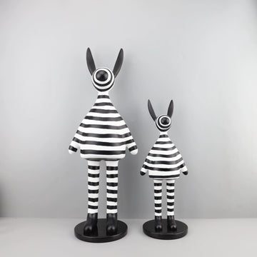 Modern minimalist black and white striped standing rabbit sculpture resin ornament living room bedroom TV cabinet home decoration