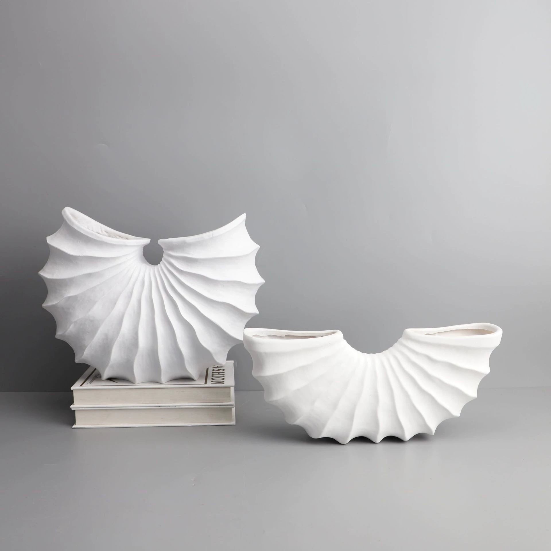 Modern minimalist creative geometric conch vase ornament model house sales office living room home accessories
