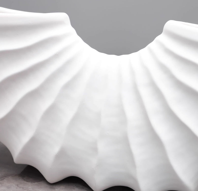 Modern minimalist creative geometric conch vase ornament model house sales office living room home accessories