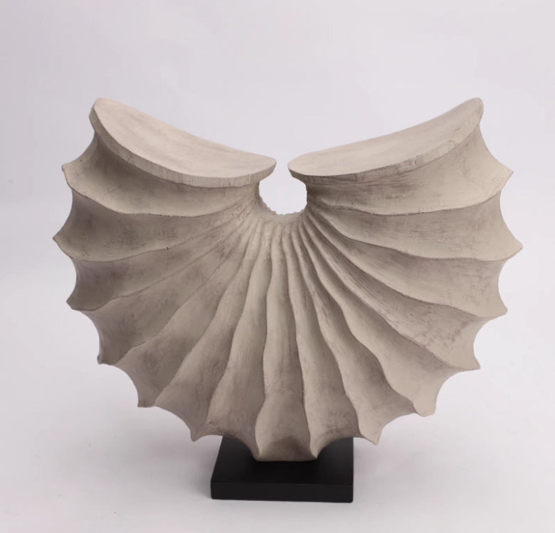 Modern minimalist geometric abstract portrait sculpture ornament model room sales office soft decoration home living room soft decoration jewelry